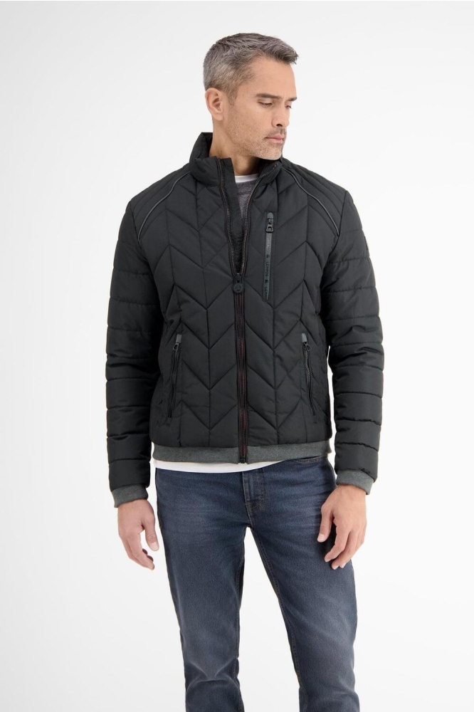 GEWATTEERDE BLOUSON MET FUNCTIONALITEIT 2497015 290 BLACK